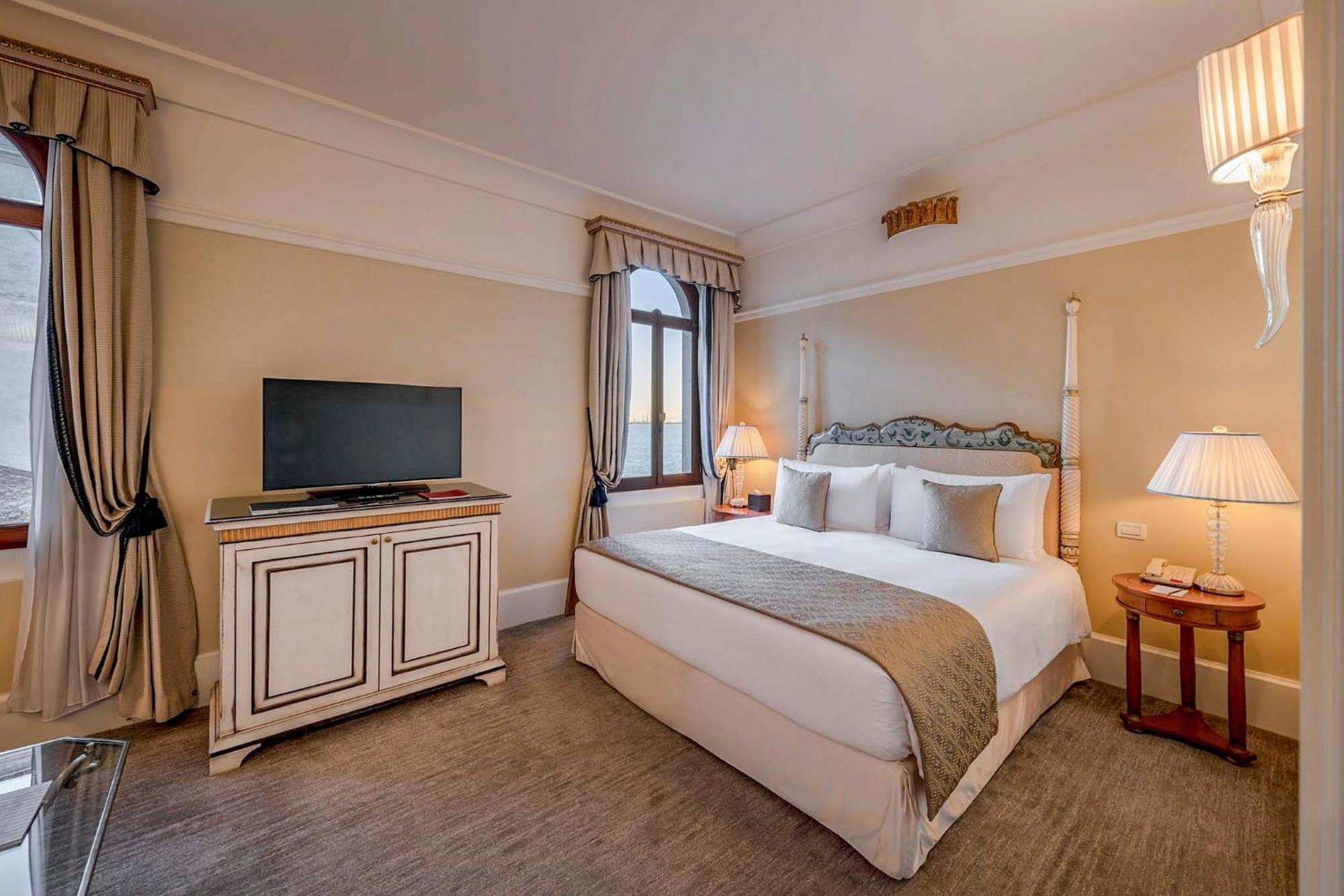 Hotel San Clemente Palace, - Managed By Mandarin Oriental Venice